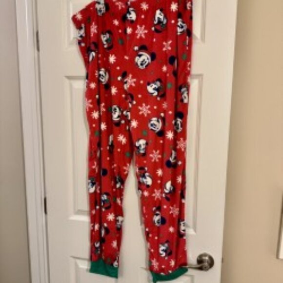 NWT Disney Mickey Mouse Minnie Mouse Men's Pajama Top & Pajama Bottoms Set PJs - Picture 3 of 4